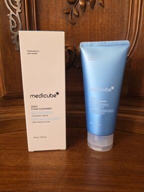 Medicube Zero Foam Cleanser, 4.23oz--NIB